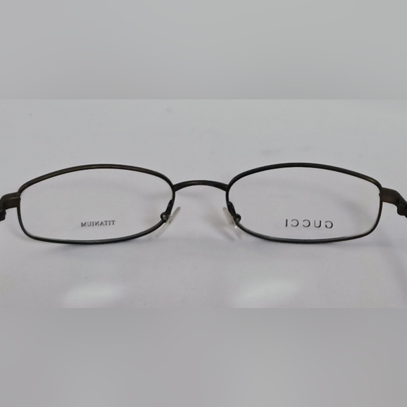 𝑮𝑼𝑪𝑪𝑰 𝑻𝒊𝒕𝒂𝒏𝒊𝒖𝒎 𝟏𝟑𝟓/𝑮𝒈𝟏𝟕𝟎𝟒 𝑩𝒓𝒐𝒏𝒛𝒆 𝑮𝒍𝒂𝒔𝒔𝒆𝒔 - Picture 5 of 10